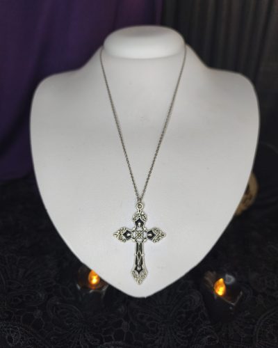 colar-gotico-cruz-sombra-eterna-preto-esmaltado-ornamentada.jpg