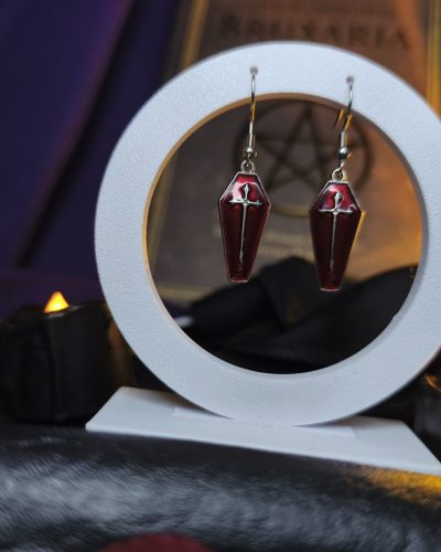 brinco-gotico-caixao-vermelho-esmaltado-vampirico.jpg
